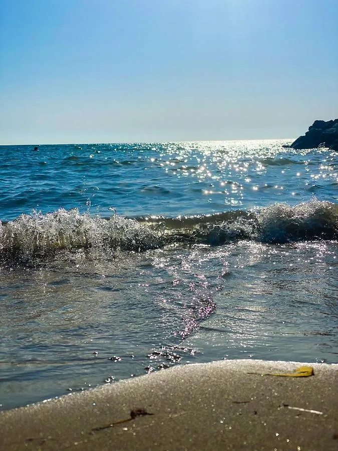 Te Bujtina Hotel- Cozy Stay With Traditional Breakfast Near Beach Golem  0*, Golem (Tirana) Albania